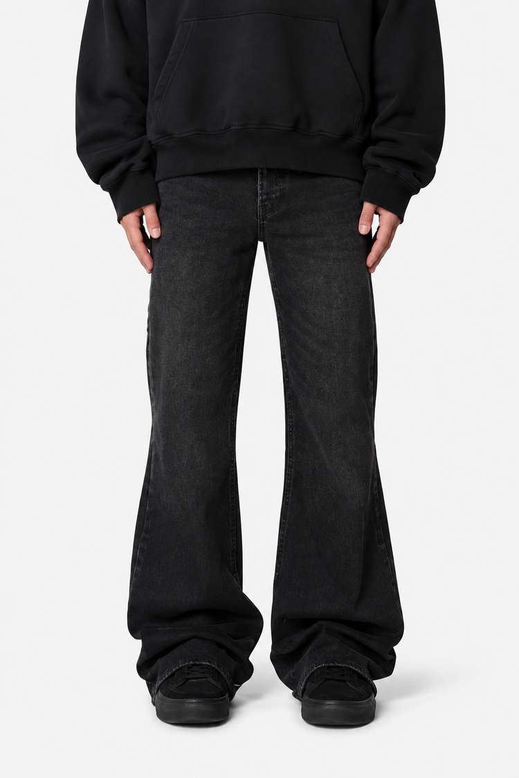 Ultra Baggy Denim in Washed Black